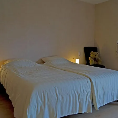 Delightful In With Private Garden