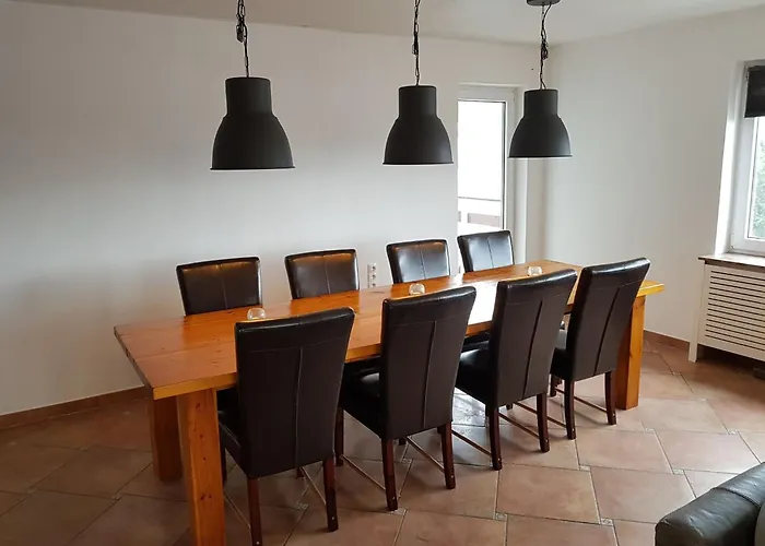 Delightful In With Private Garden מלון 3*