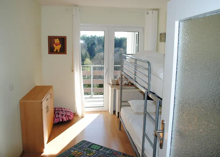 מלון Delightful In With Private Garden גרולסטיין