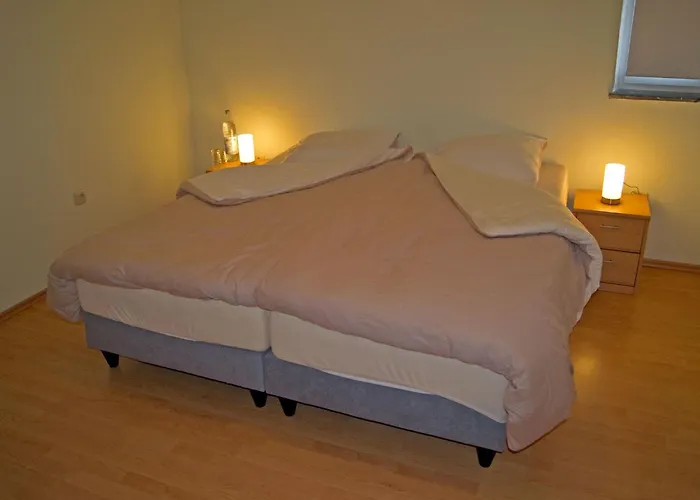 Delightful In With Private Garden 3* גרולסטיין